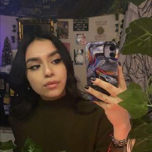 Meet your Posher, Erika